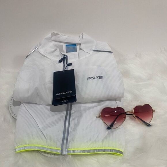 SLEEVELESS Vest - Picture 6 of 7